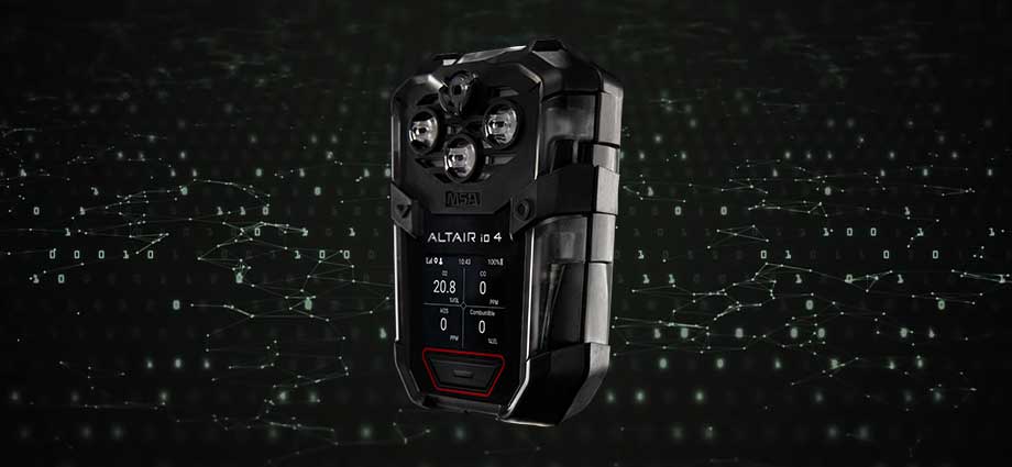 Altair io4 with Tech Background